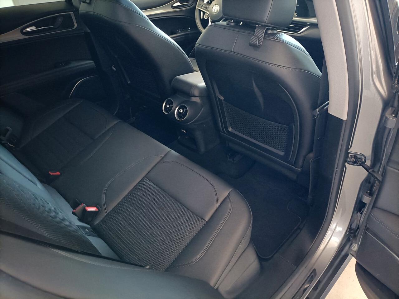 Alfa Romeo Stelvio 2.2 Turbodiesel 210 CV AT8 Q4 Executive - 03/2019