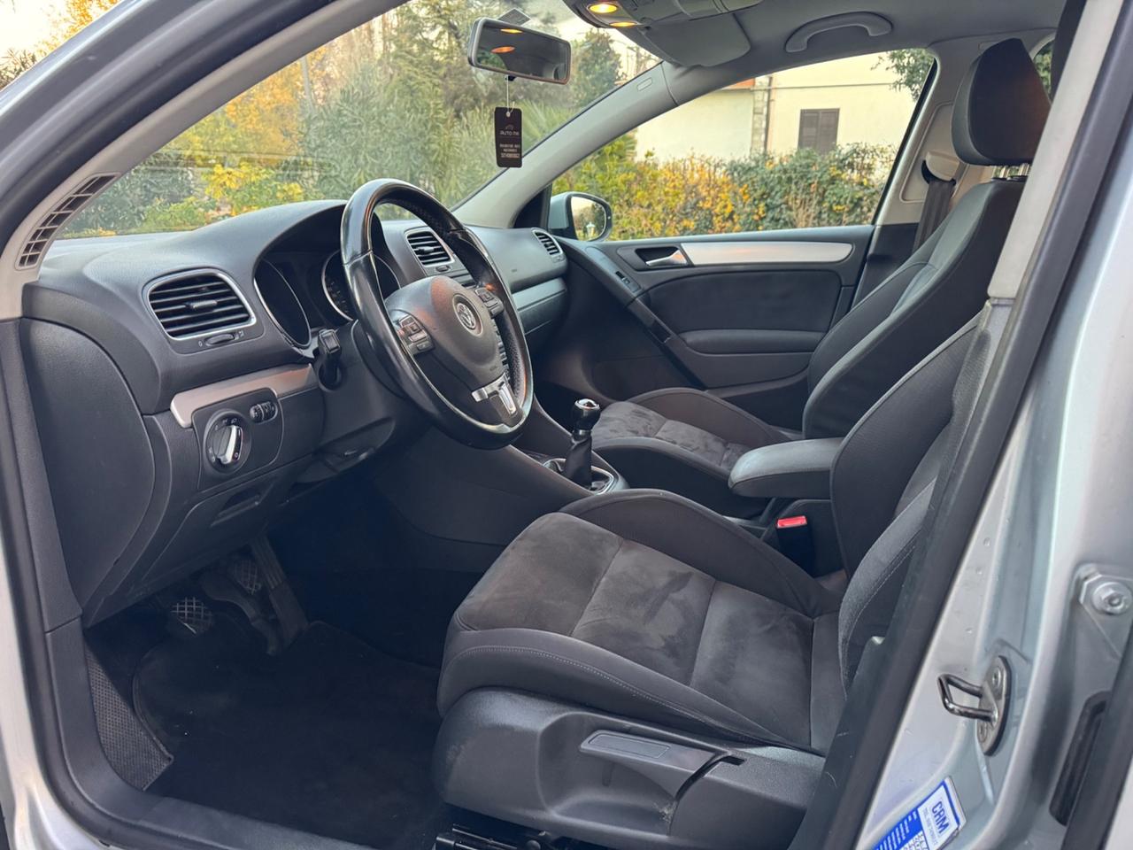 Volkswagen Golf 1.4 TSI 122CV 5p. Highline OK NEOPATENTATI