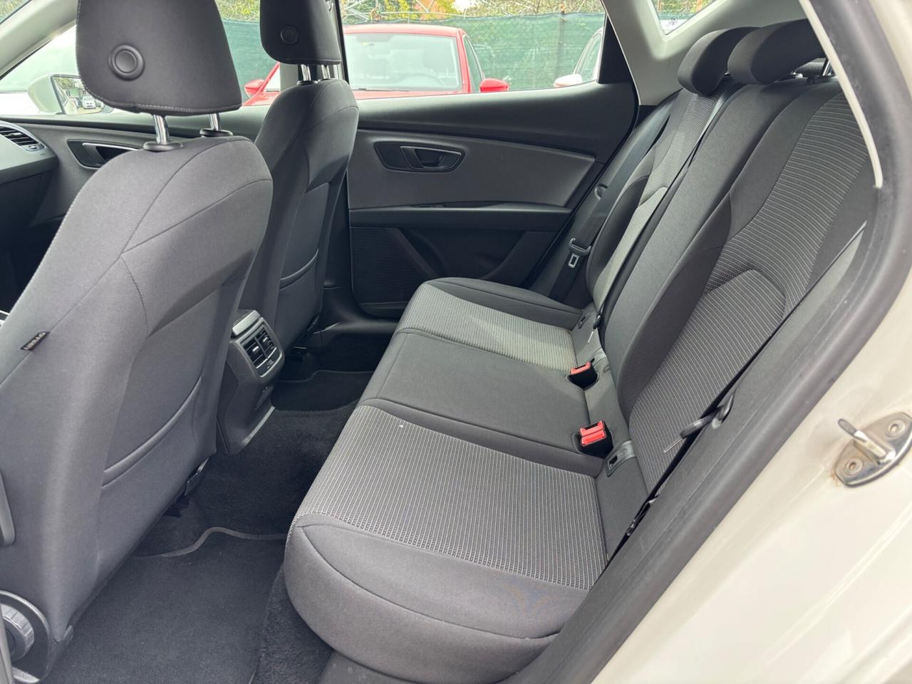 Seat Leon 1.6 TDI 115CV 5p. Style OK NEOPATENTATI