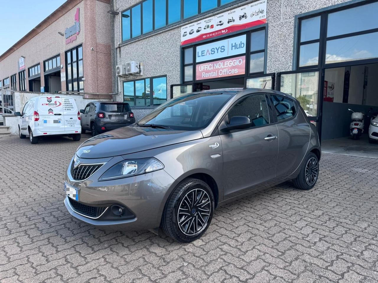 Lancia Ypsilon 1.0 FireFly 5 porte S&S Hybrid Gold