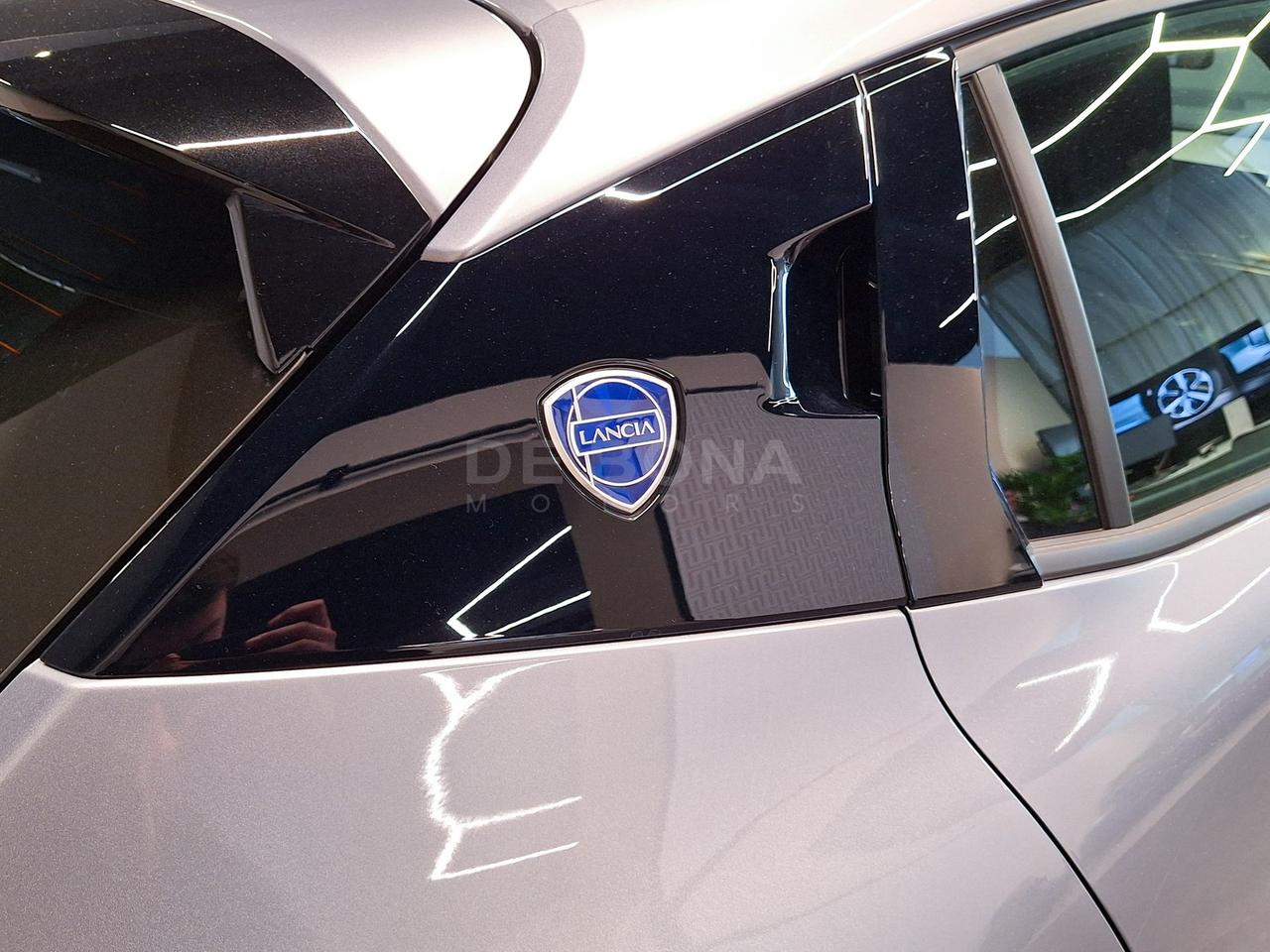 Lancia Ypsilon 1.2 mhev 110cv e-dct