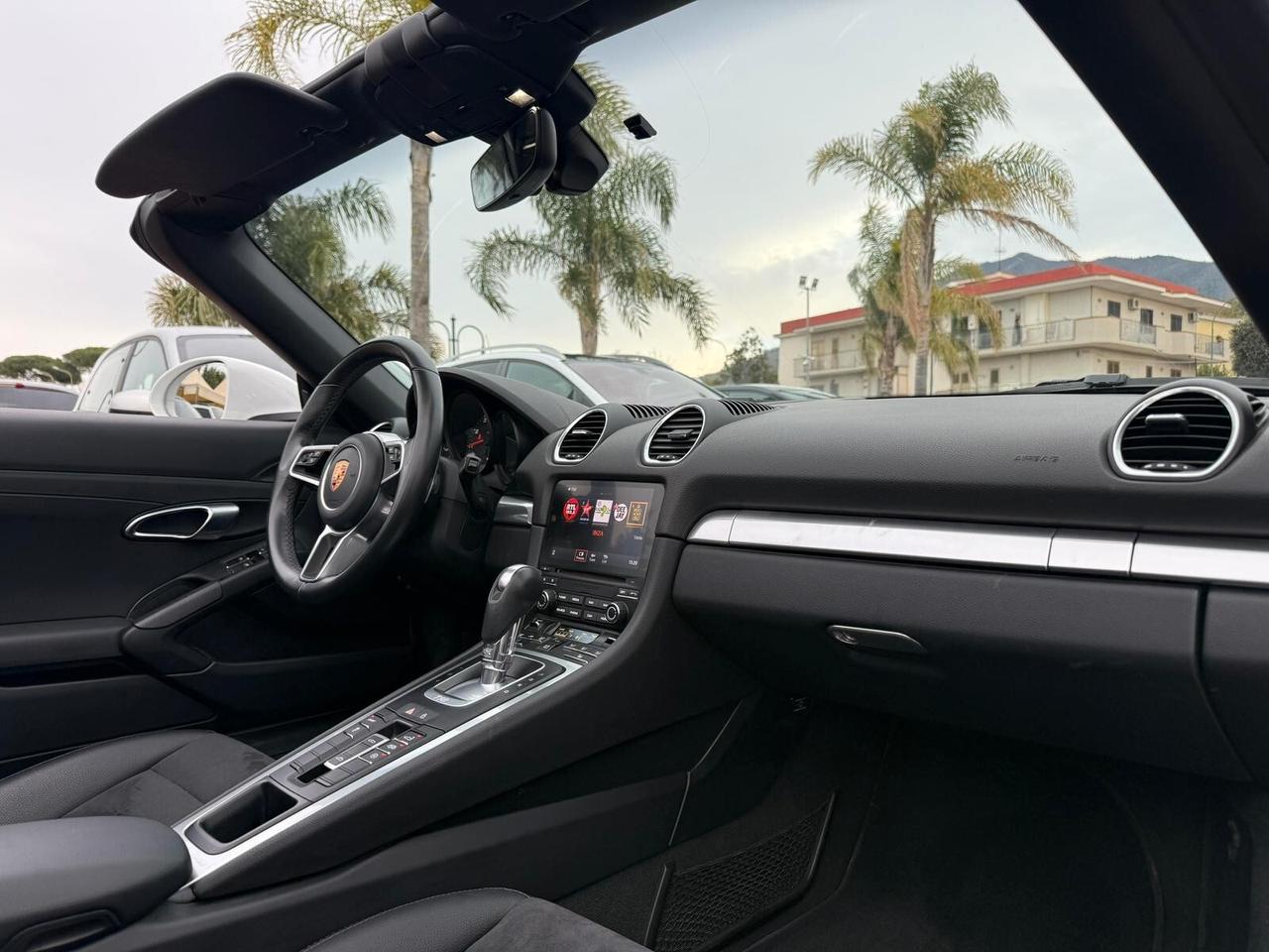 Porsche 718 Spyder Boxster 2.0