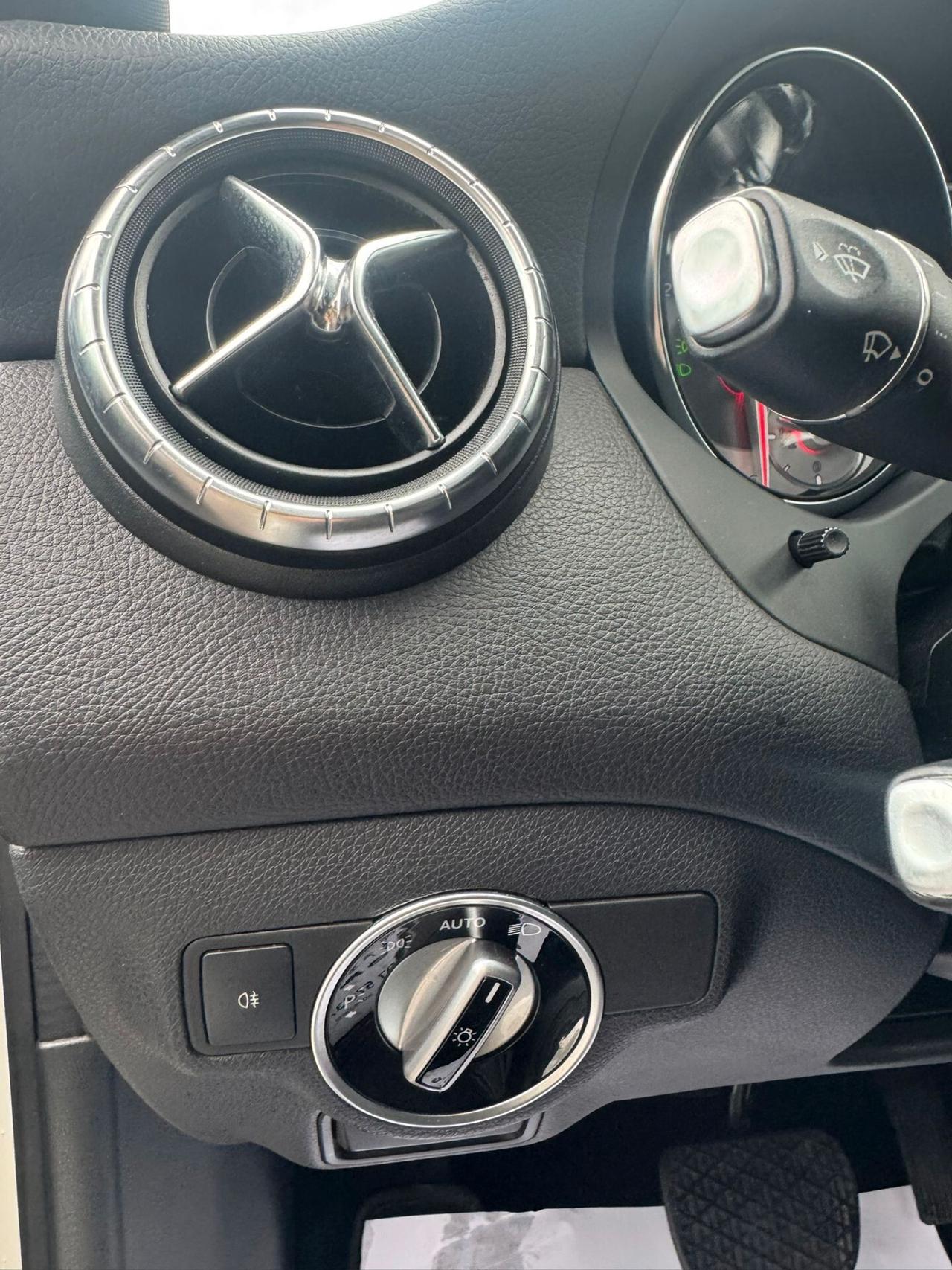 Mercedes-benz CLA 220 CDI Automatic Sport