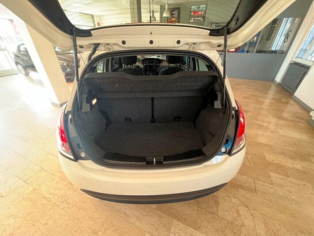 Lancia Ypsilon 0.9 YwinAir Metano Ecochic Elefantino 85 Cv 5p