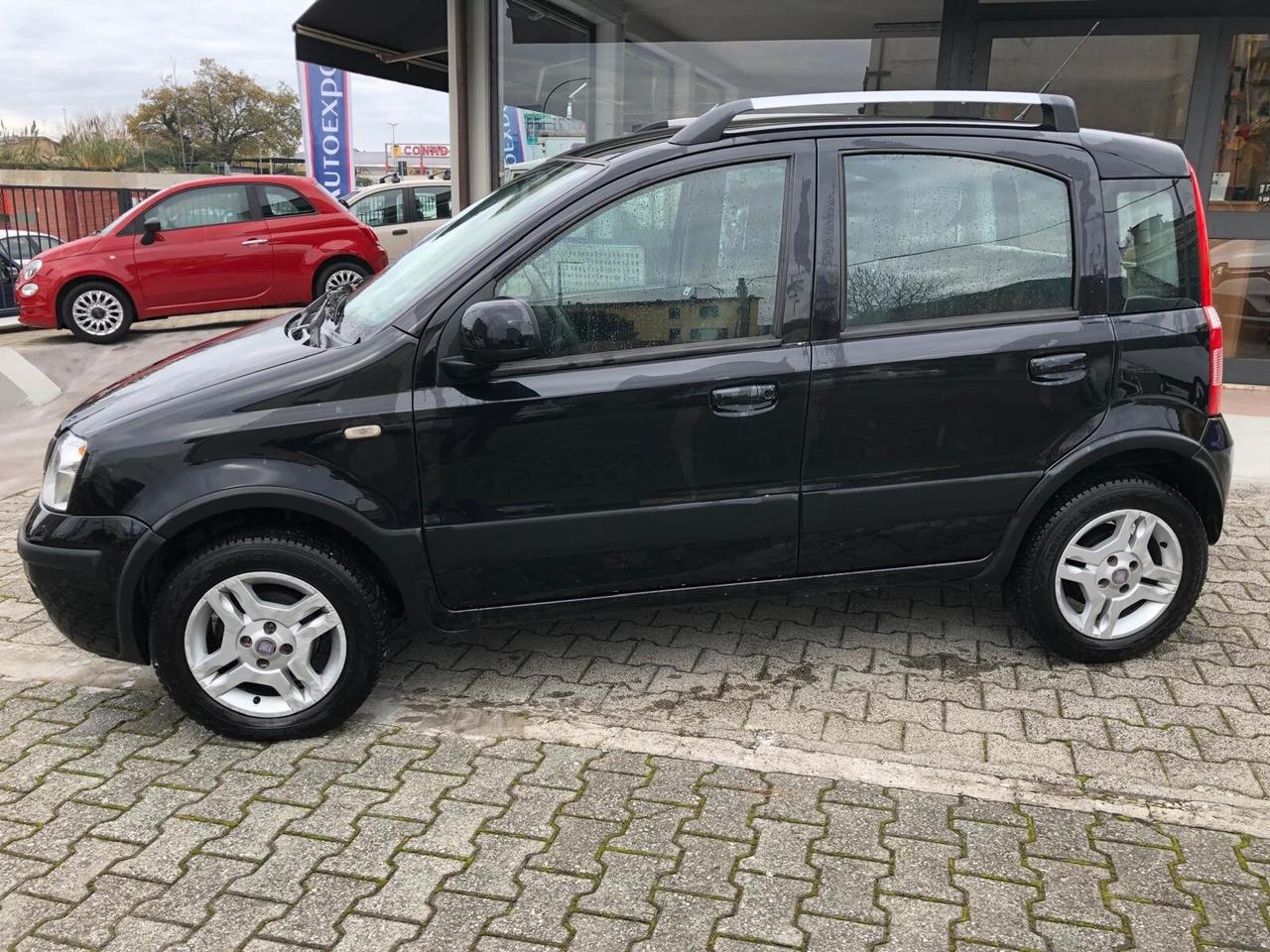 Fiat Panda 1.2 CLIMBING Natural Power GARANZIA CONFORMGEST X 24 MESI RINNOVABILE FINO A 36 MESI!!!