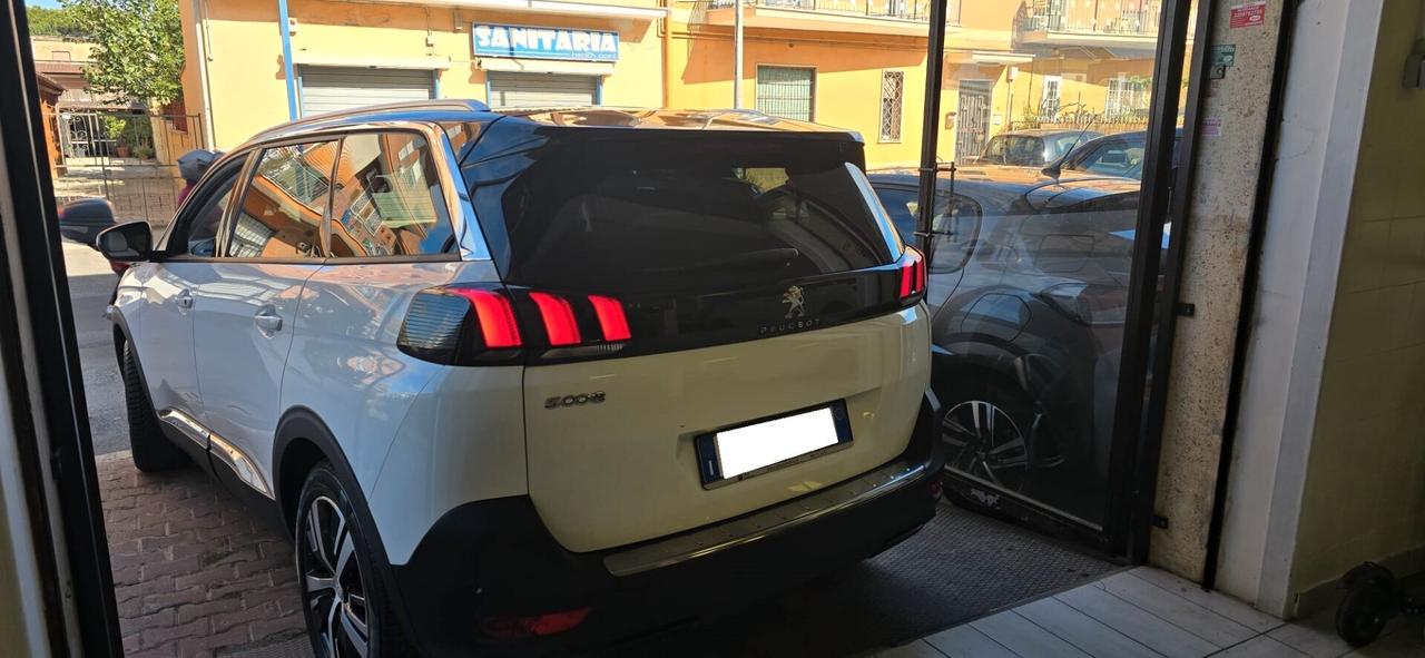 Peugeot 5008 BlueHDi 130 S&S Allure