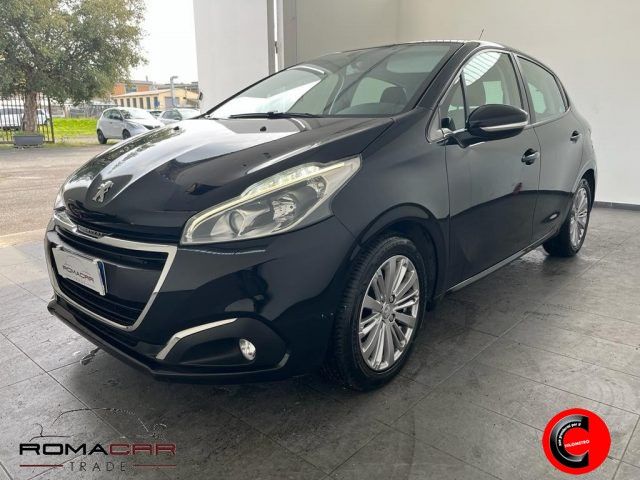 PEUGEOT 208 PureTech 82 5 porte Allure OK NEOPATENTATI