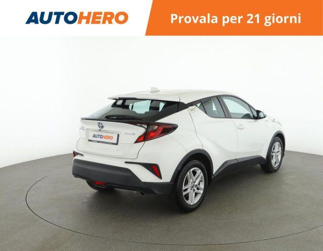 TOYOTA C-HR 1.8 Hybrid E-CVT Business