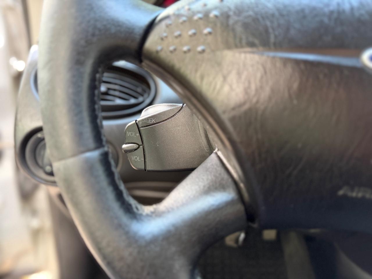 Ford Focus 1.8 TDDi cat SW Ghia