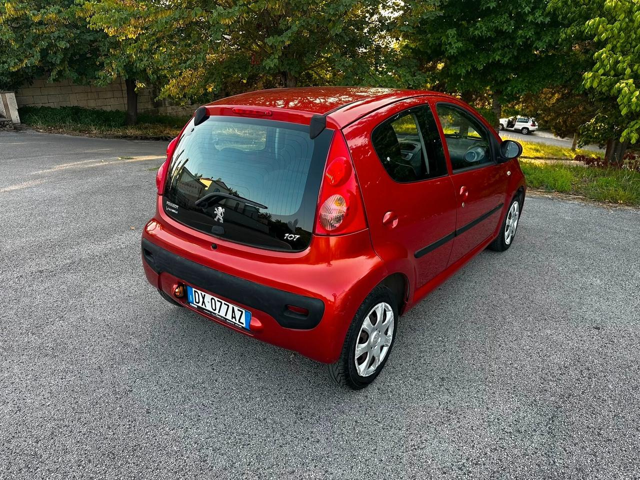 Peugeot 107 1.0 68CV 5p. Sweet Years