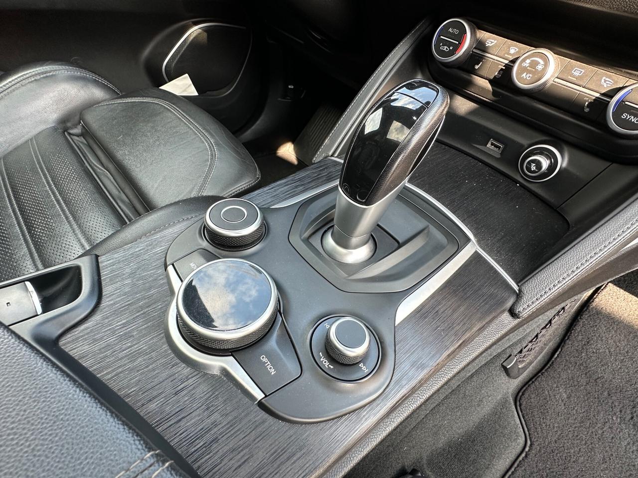 Alfa Romeo Stelvio 2.2 TD 210 CV AT8 Q4 TI