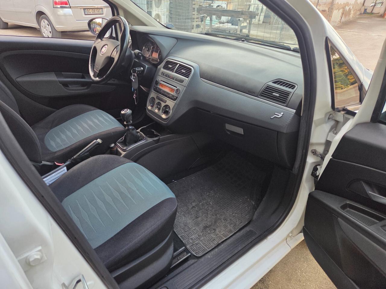 Fiat Grande Punto 1.3 MJT 90 CV 5 porte Emotion