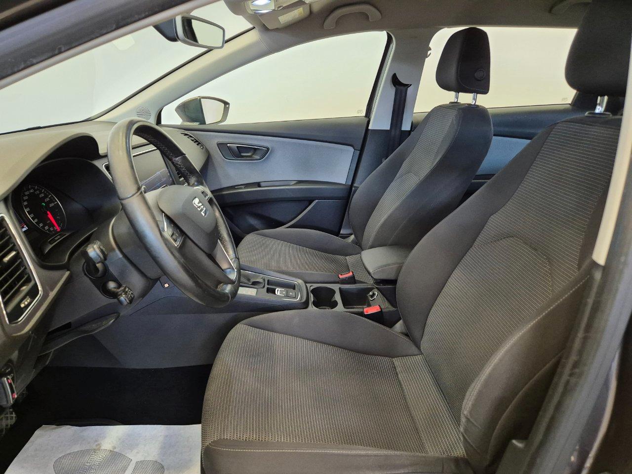 Seat Leon ST 1.6 tdi Style 115cv dsg - UNIPROPRIETATIO - NEOPATENTATI -Acc/Lim - Sens. Post.