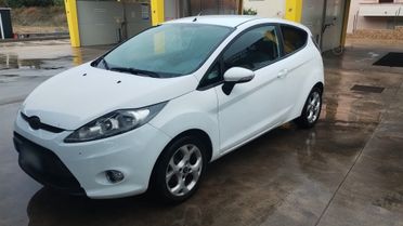 Ford Fiesta Ikon 1.4 TDCi 70CV 3 porte 2012