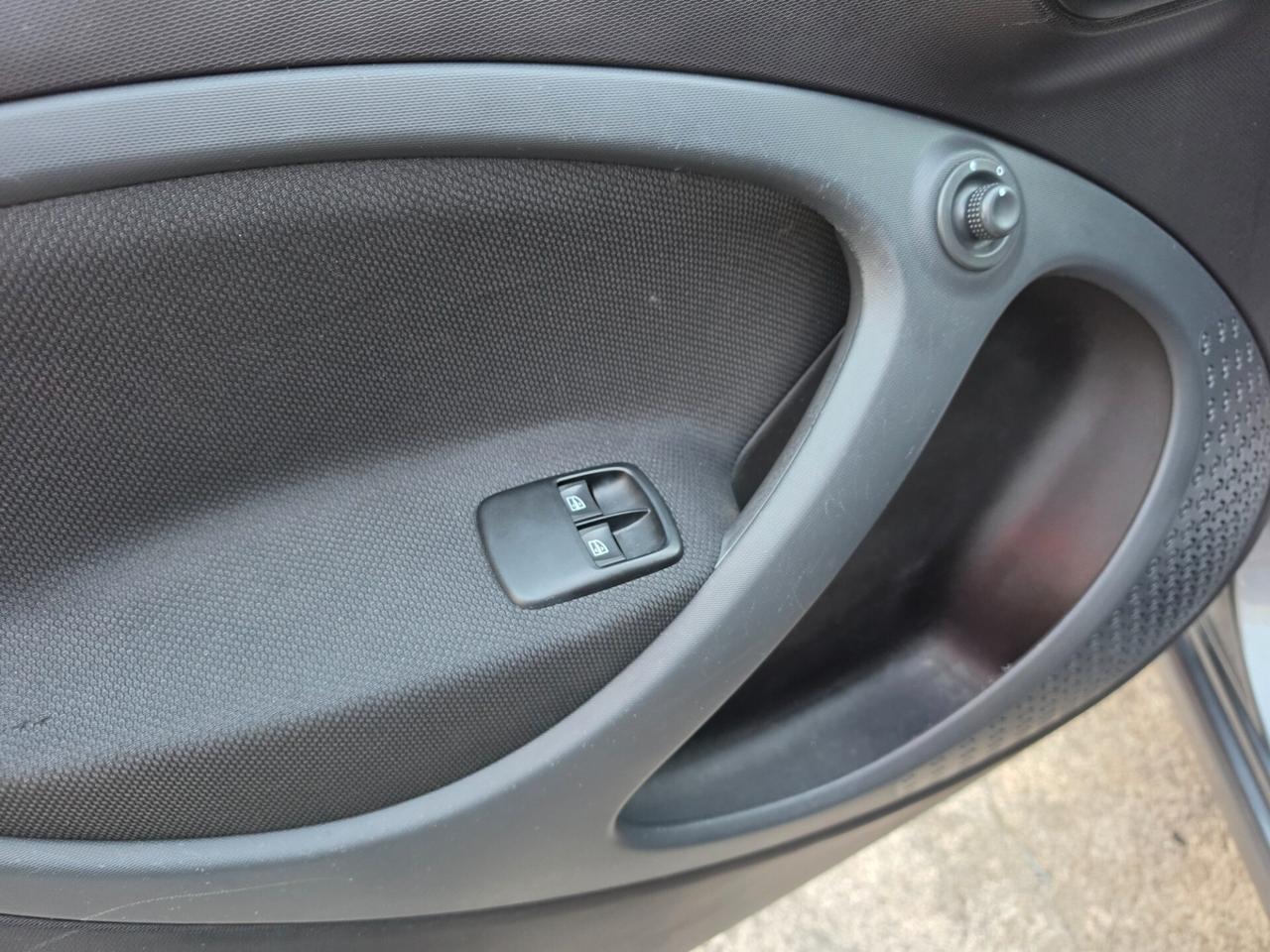 Smart Forfour 900 benzina 11/2016 Cv90 AUTOMATICA