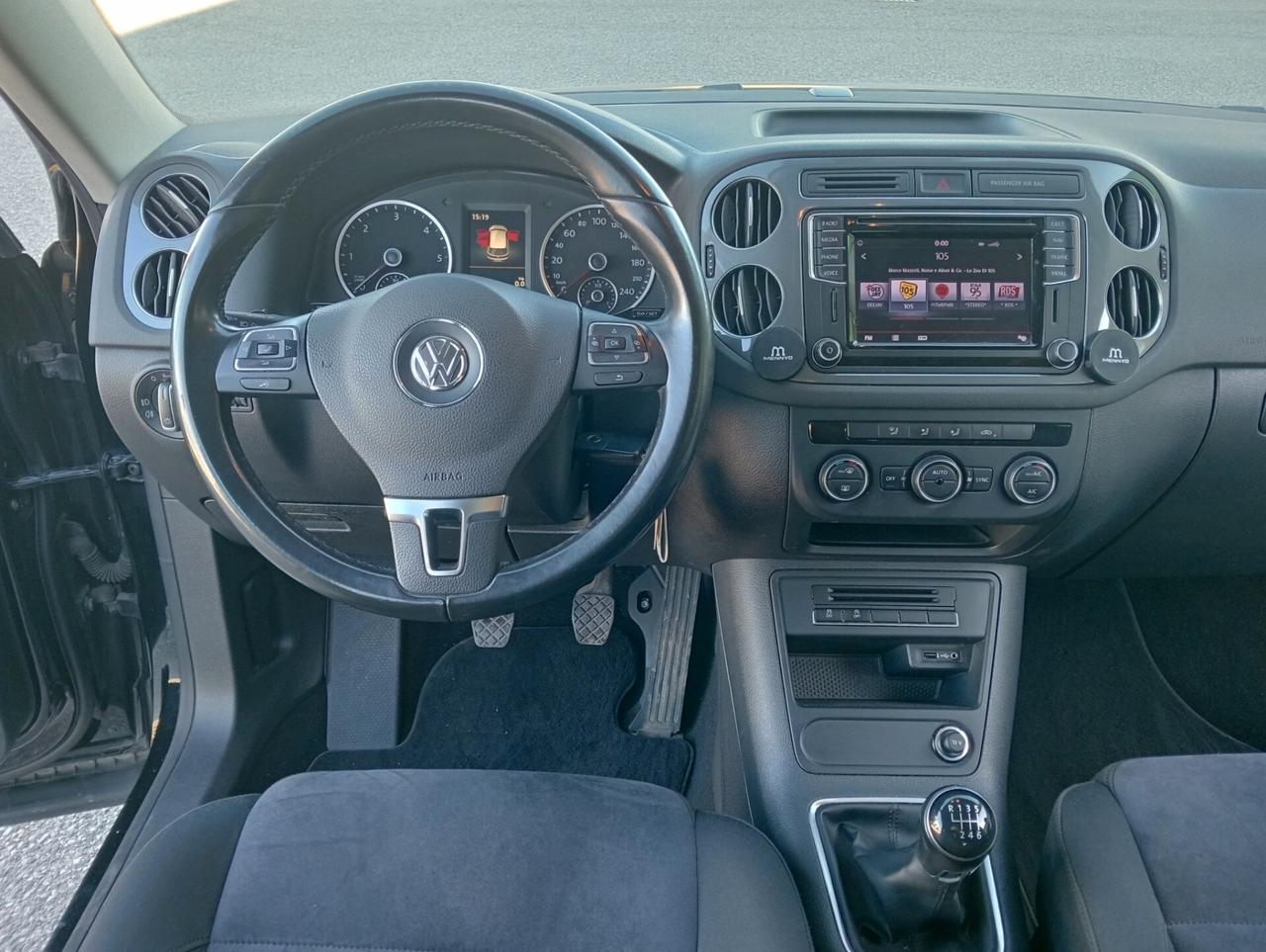 Volkswagen Tiguan 2.0TDI 110cv Sport UNIPROPRIETARIO