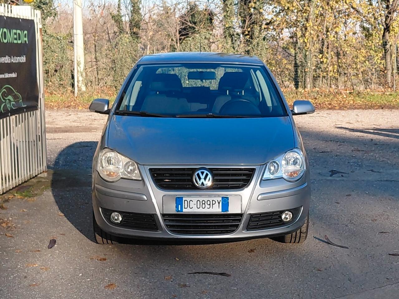 Volkswagen Polo 1.2 UNICO PROPRIETARIO (Neopatentati)