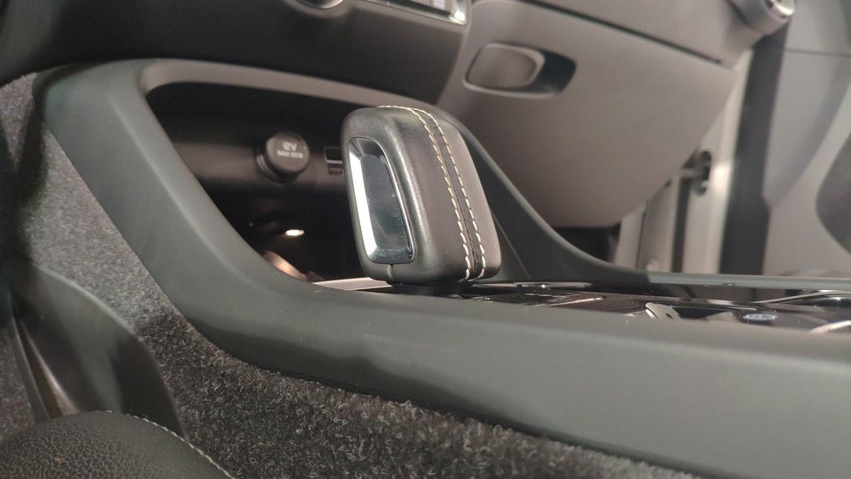 VOLVO Xc40 T4 Recharge Plug-In Hybrid R-Design