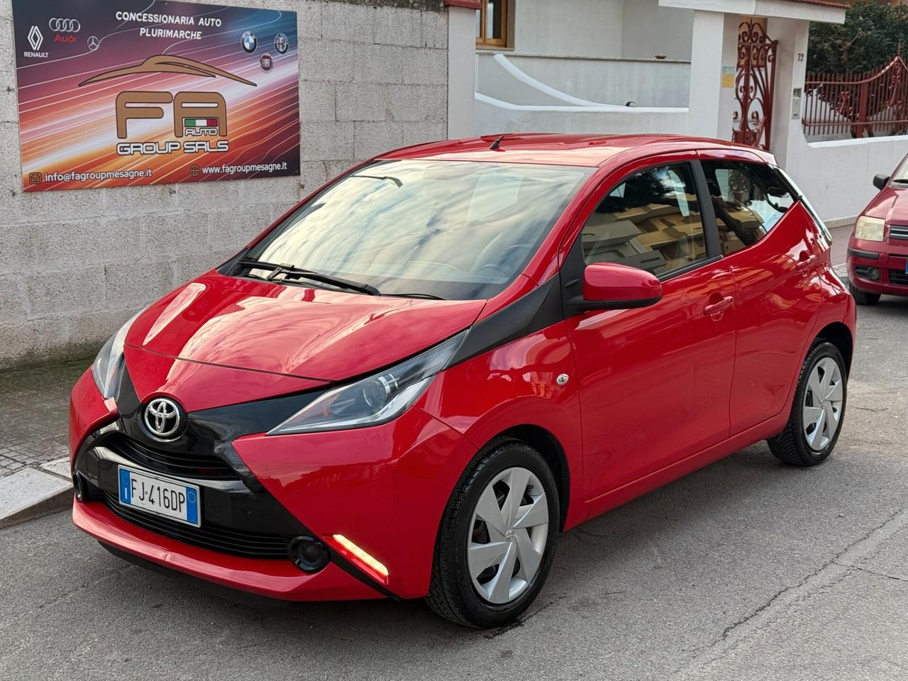Toyota Aygo 1.0 VVT-i 69CV 5P CAMERA LED - 2017