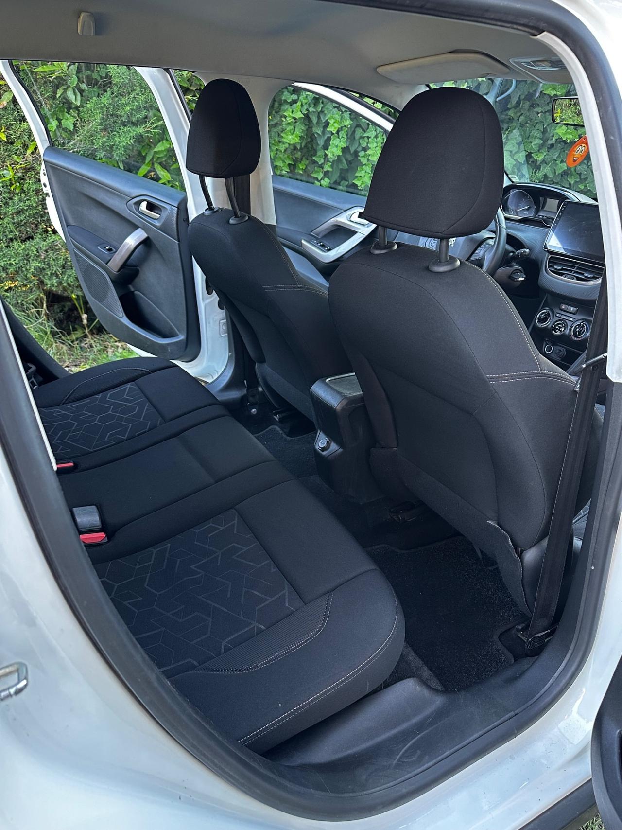 Peugeot 2008 PureTech 82 Allure