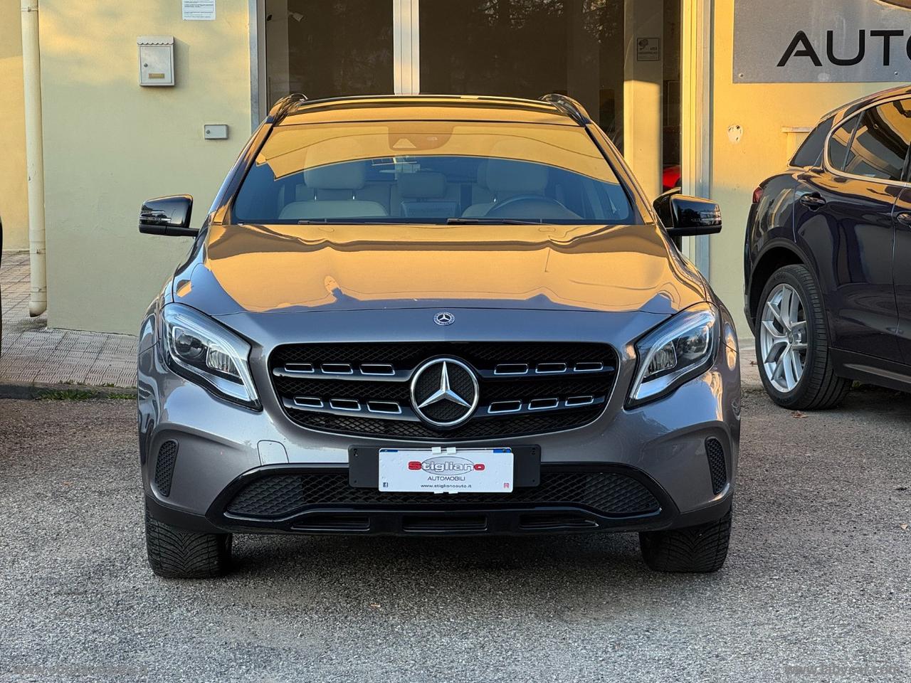 MERCEDES-BENZ GLA 200 d Automatic Sport TETTO PELLE TELEC POST