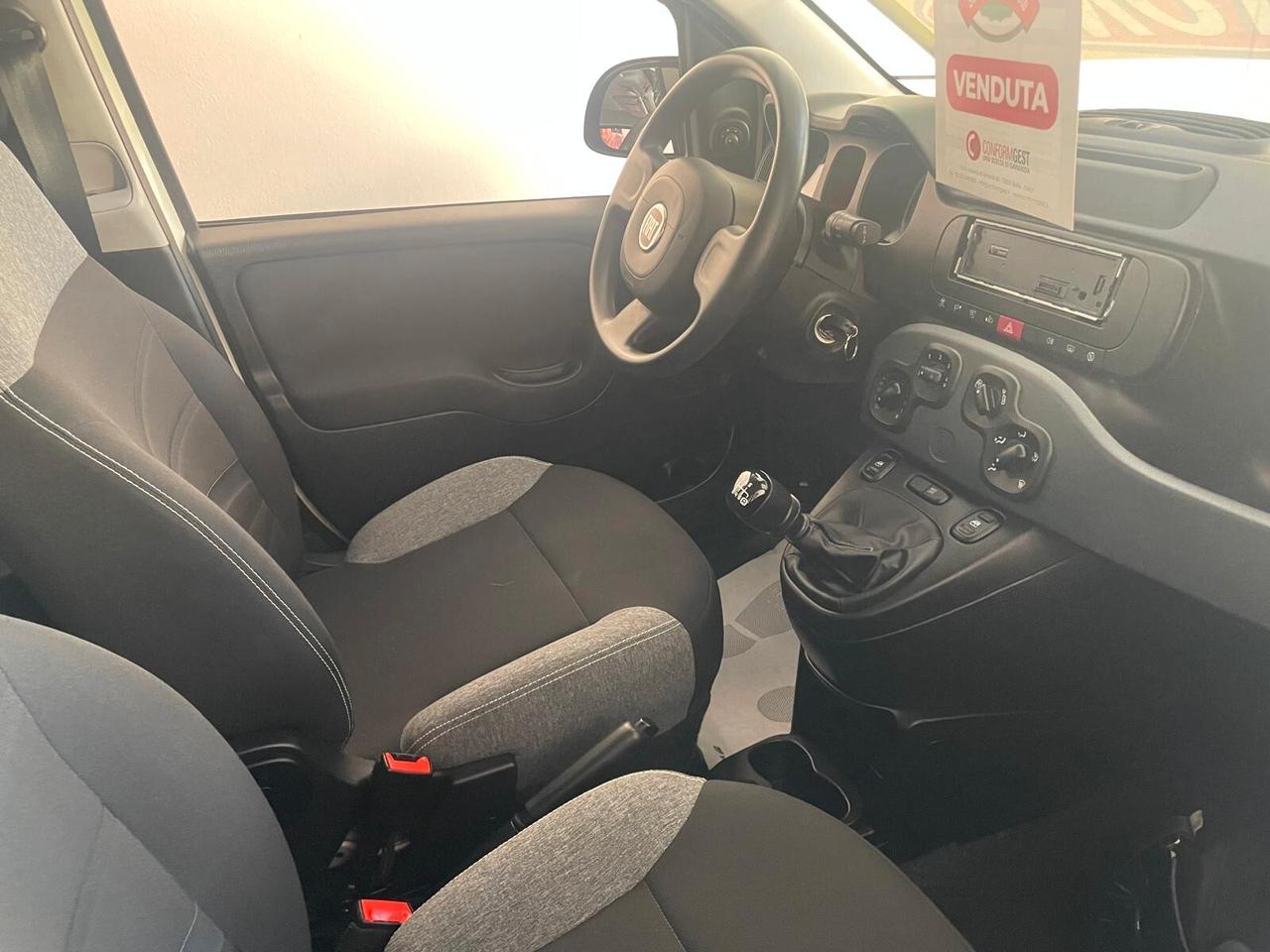 Fiat Panda 1.0 FireFly S&S Hybrid Red
