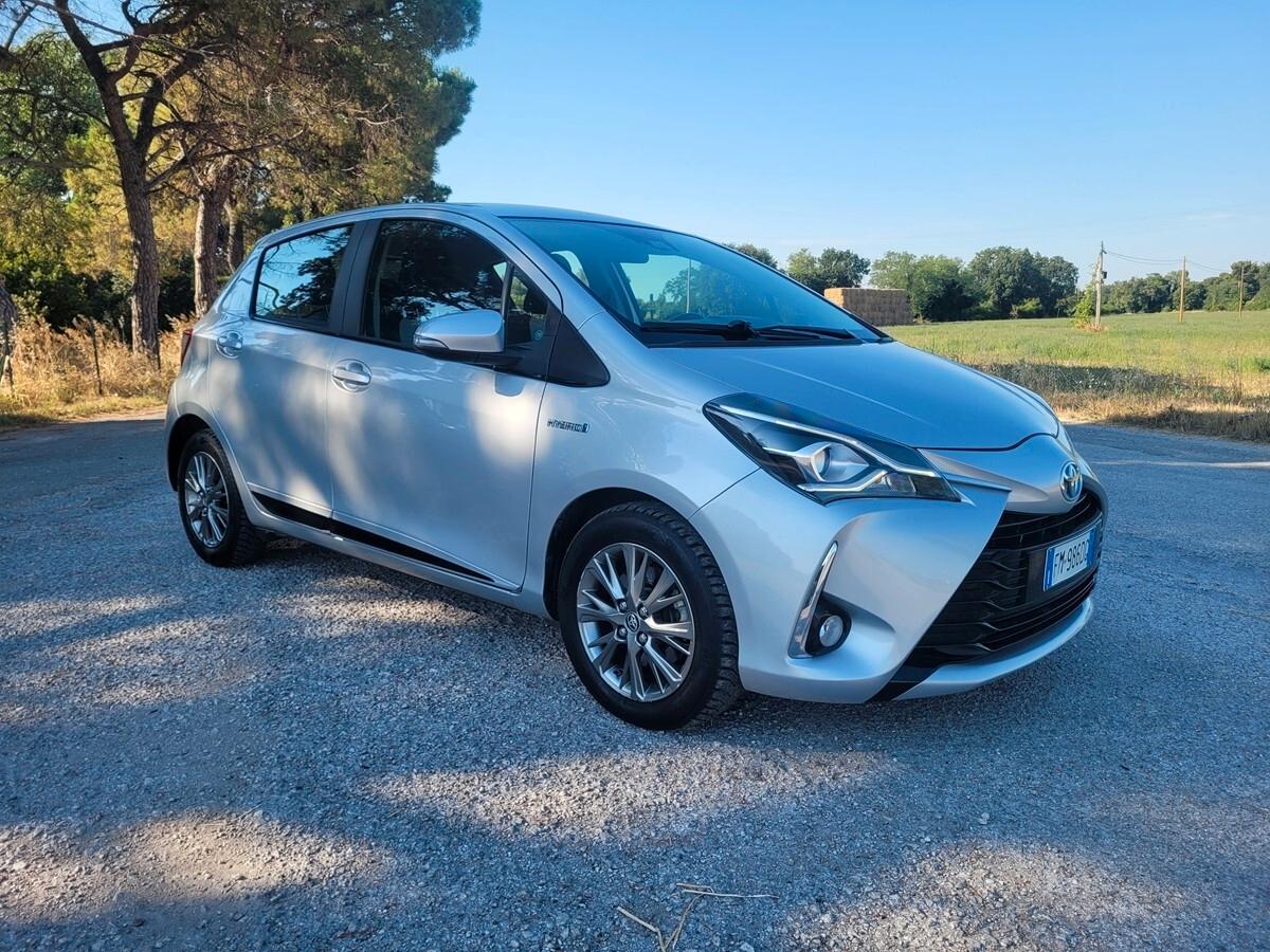 Toyota Yaris 1.5 Hybrid 5 porte Active