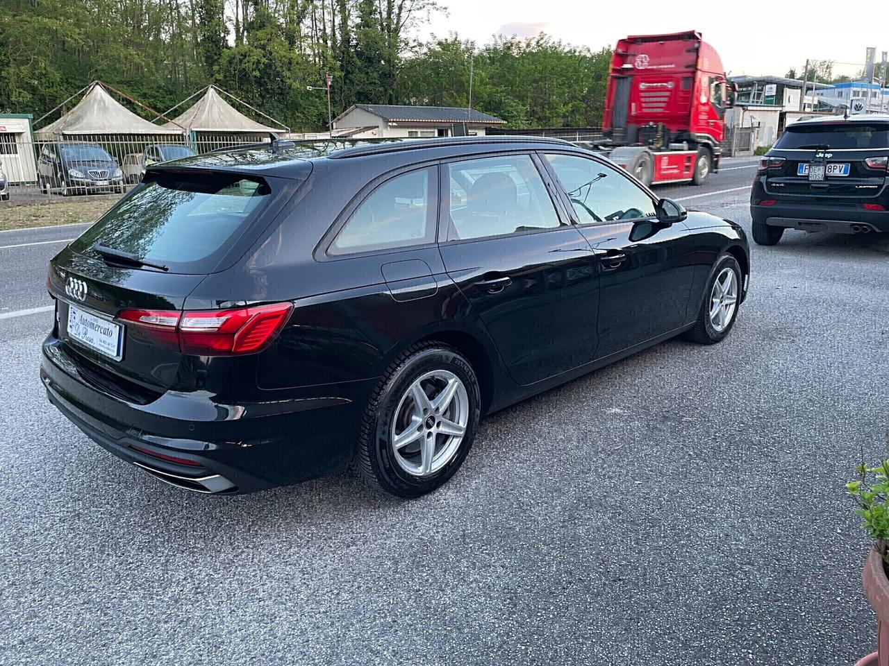 Audi A4 Avant 35 TDI/163 CV S tronic Business Advanced