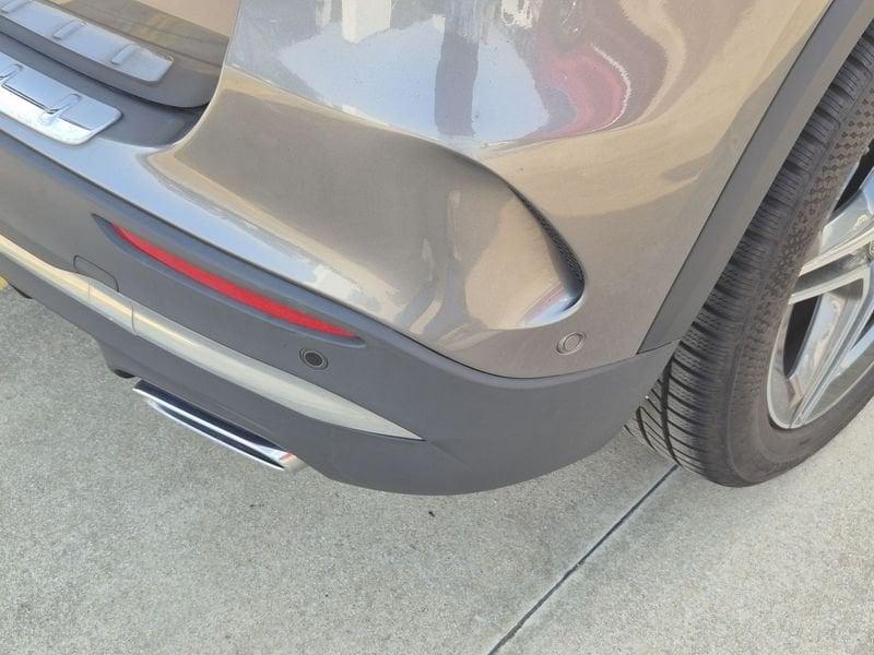 Mercedes-Benz GLA 200 d Premium auto