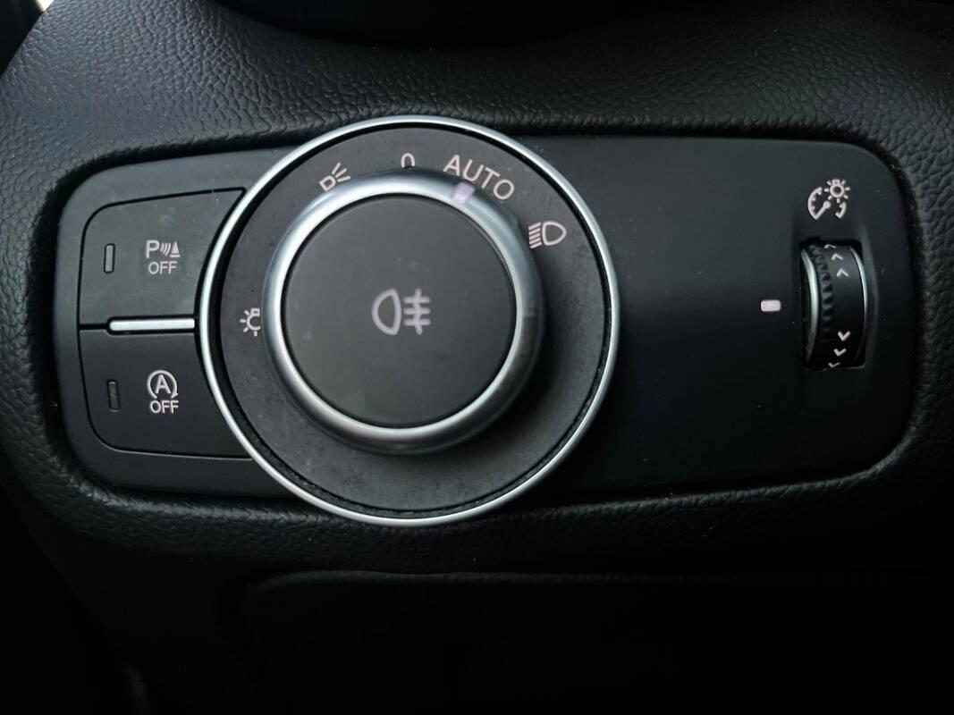 Alfa Romeo Giulia 2.2 t Super 180cv auto