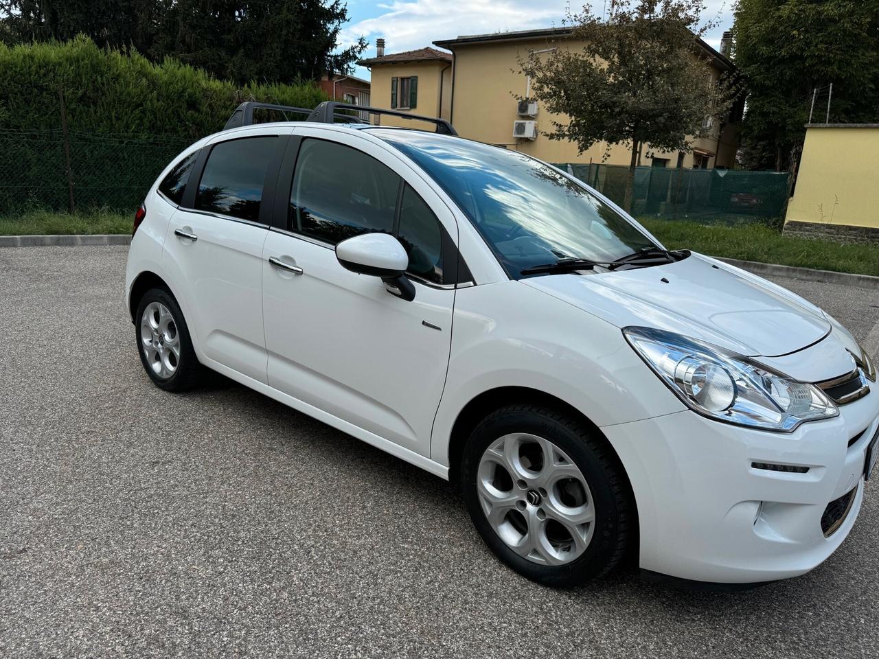 Citroen C3 1.2 - NEOPATENTATI - 12 MESI DI GARANZIA -