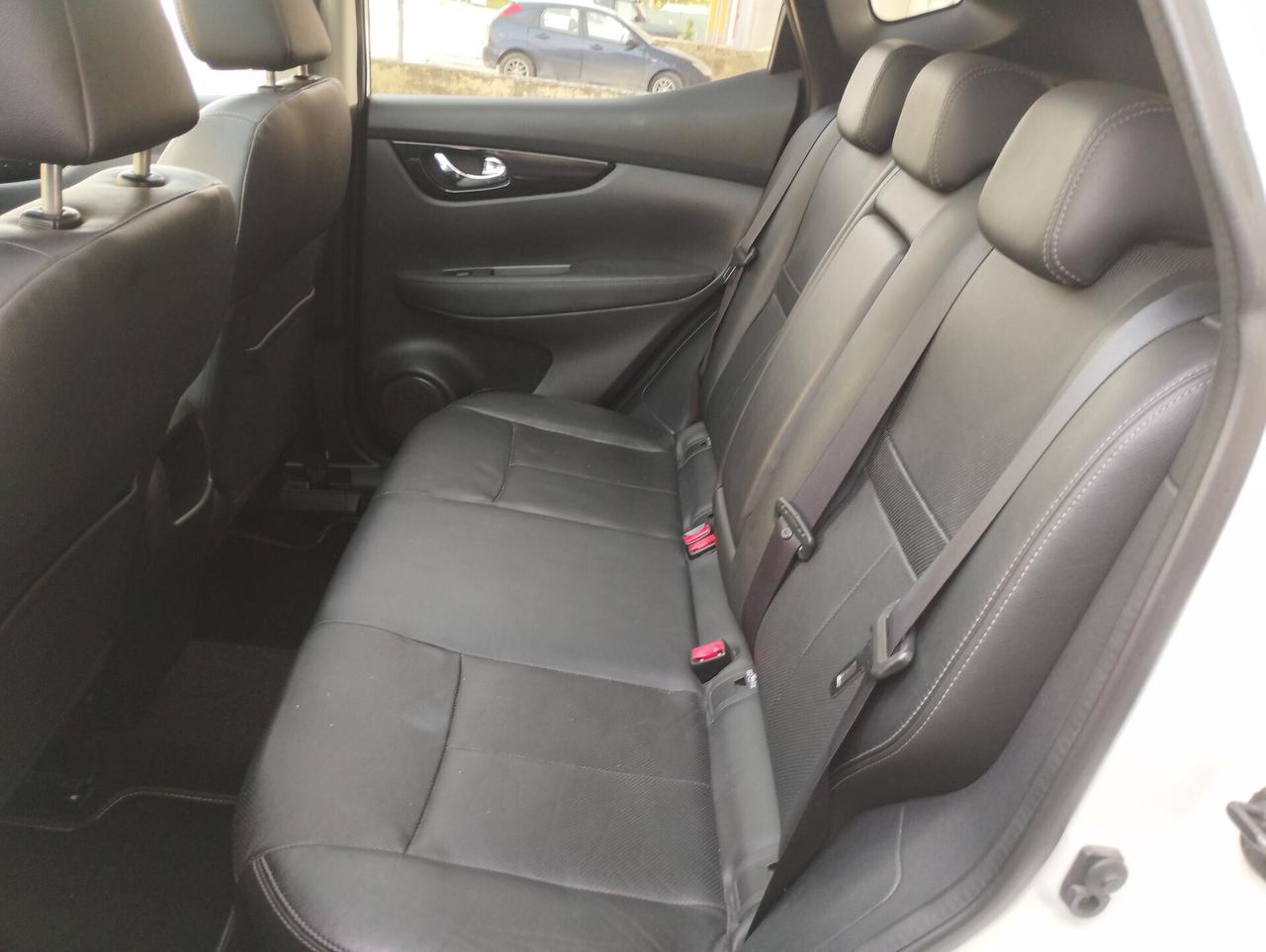 Nissan Qashqai 1.6 dCi DPF Tekna Automatica