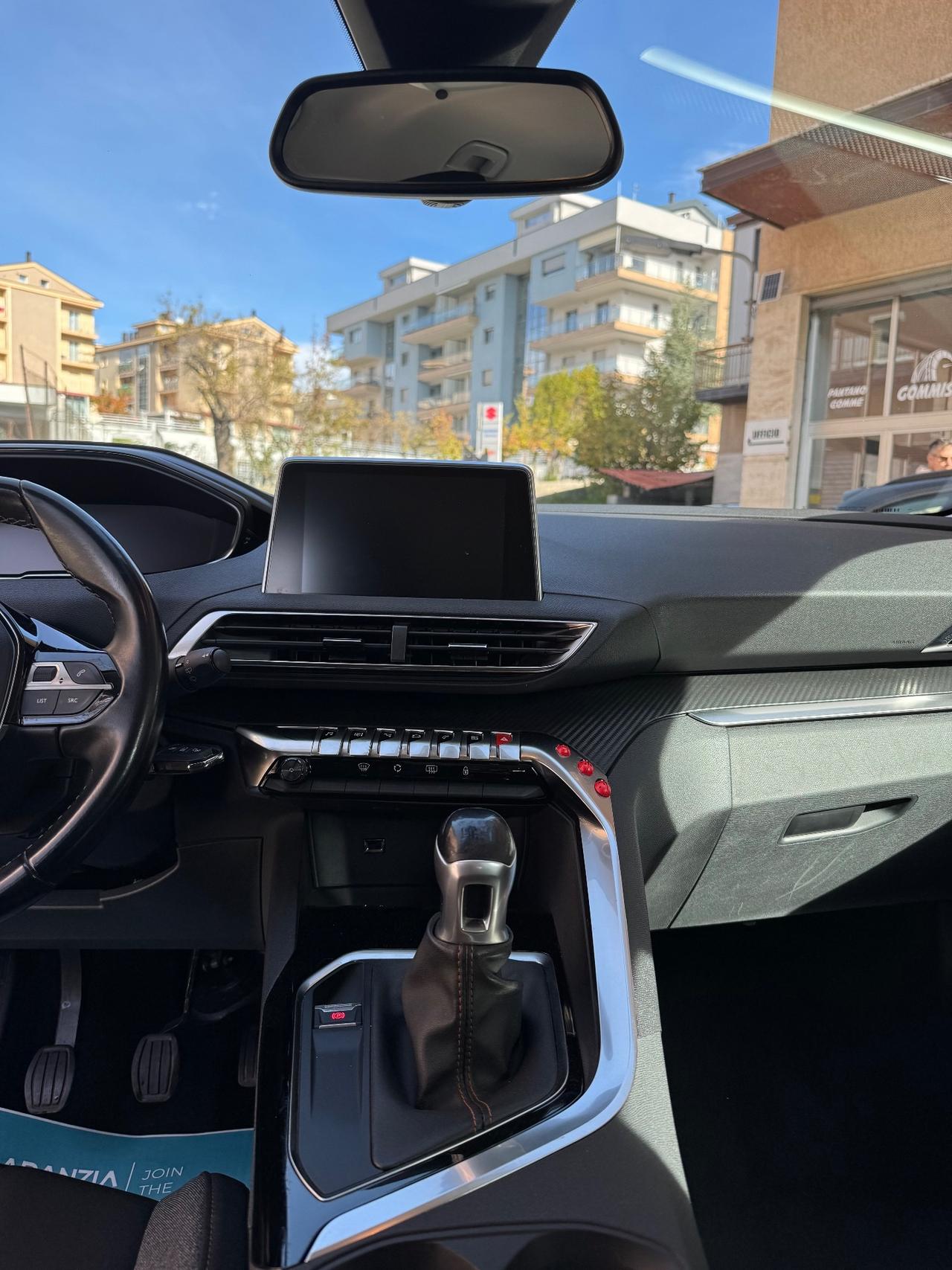 Peugeot 3008 BlueHDi 130 S&S Business