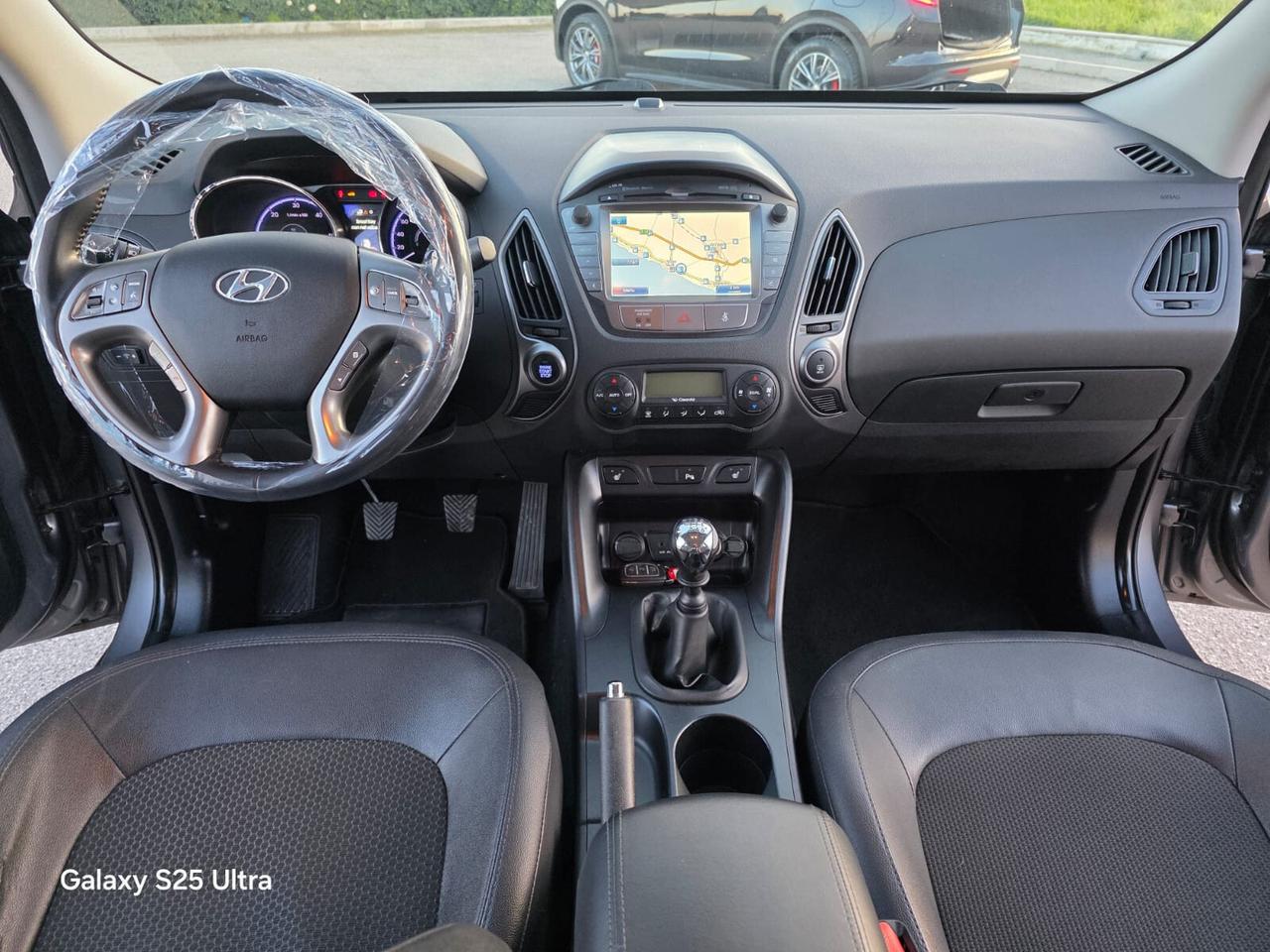 Hyundai iX35 1.7 CRDi 2WD Xpossible 2014