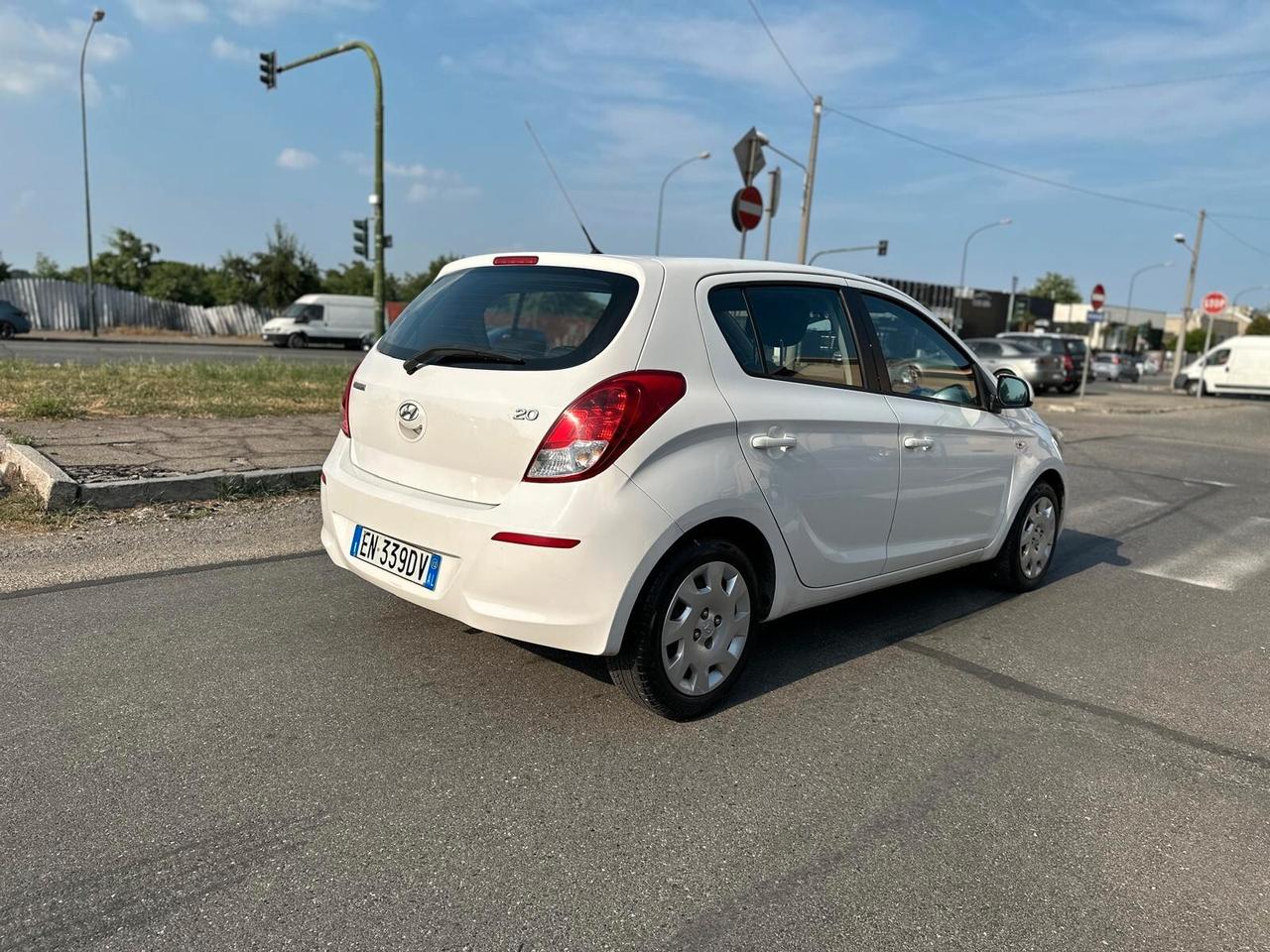 Hyundai i20 1.2 5p. BlueDrive GPL Sound Edition