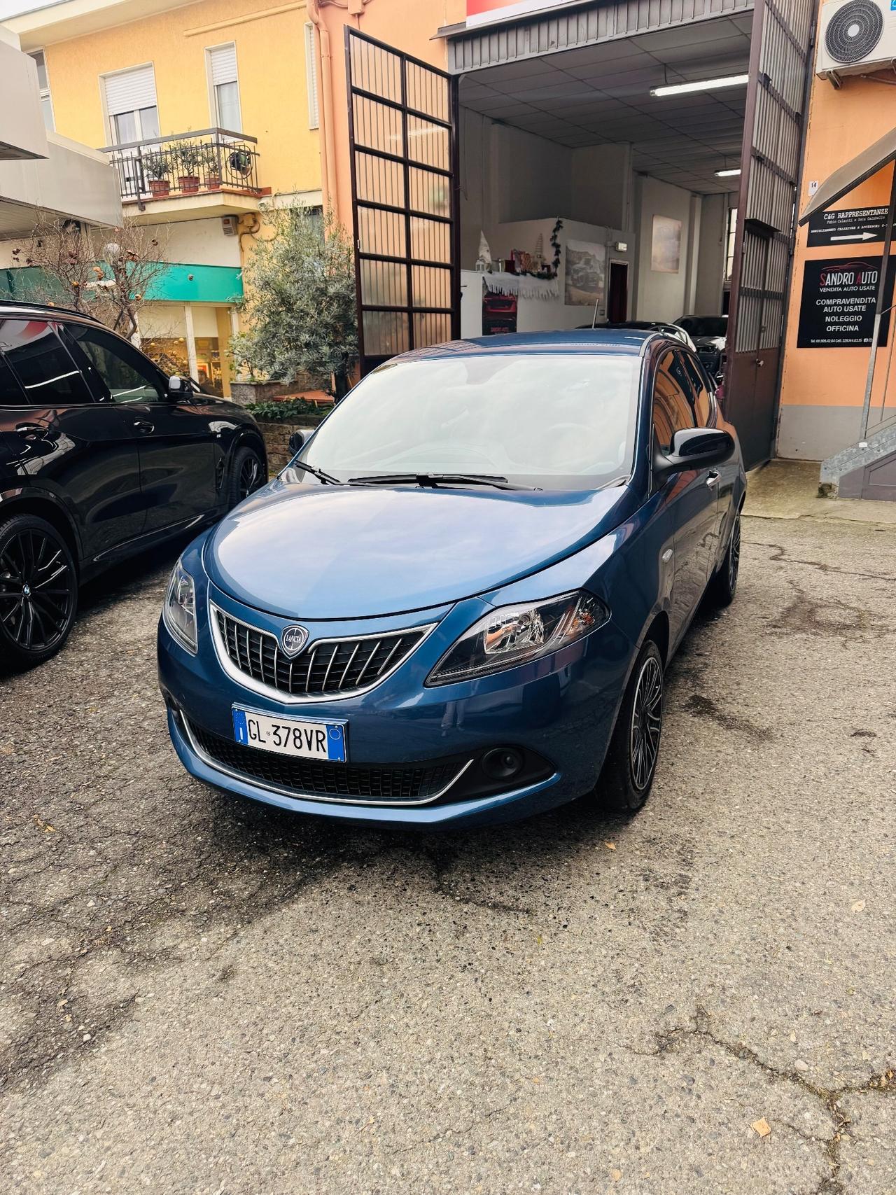 Lancia Ypsilon 1.0 FireFly 5 porte S&S Hybrid Ecochic UnYca