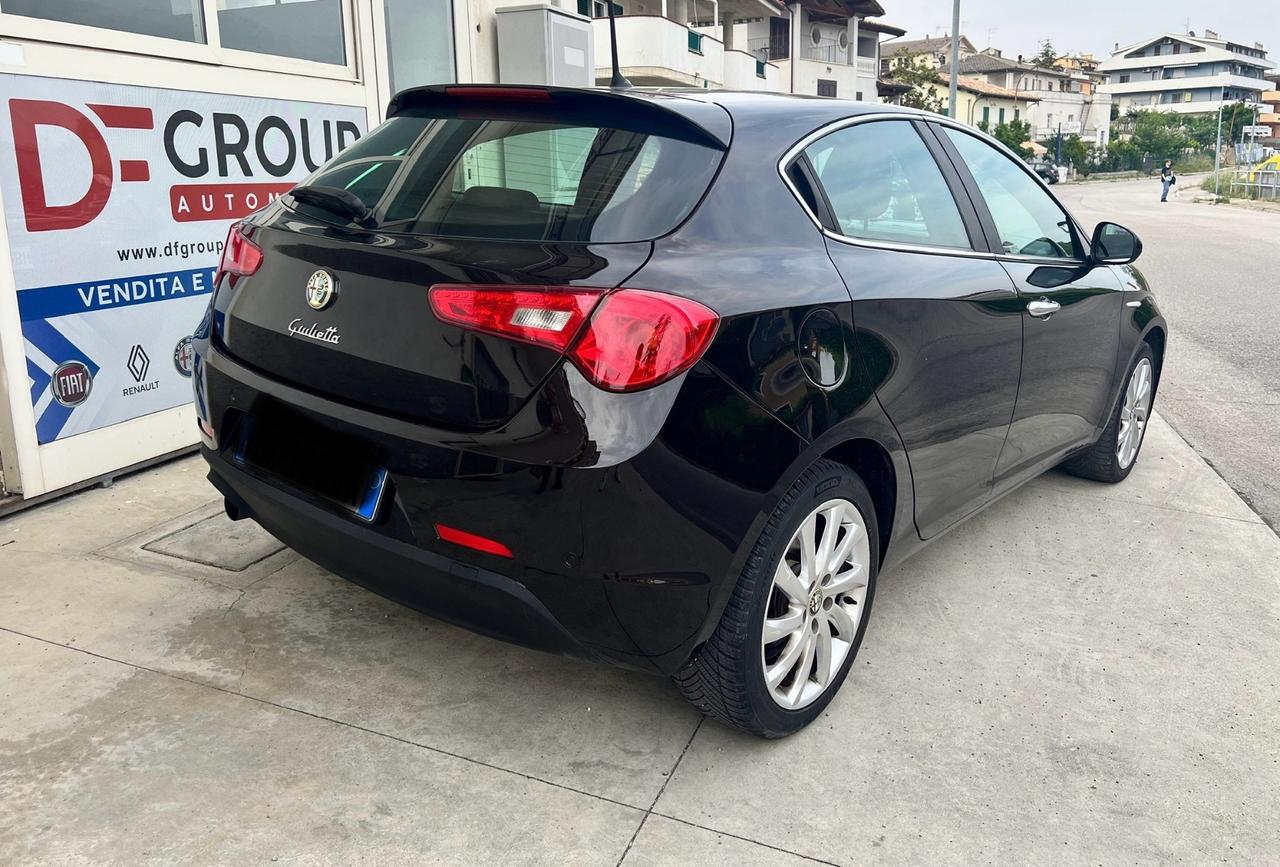 Alfa Romeo Giulietta 1.6 JTDm-2 120 CV Exclusive