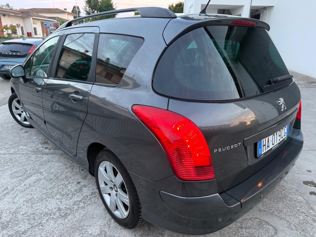 Peugeot 308 1.6 DIESEL START&STOP 2013 NEOPATENTATI