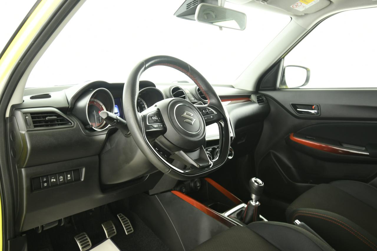 SUZUKI Swift 1.4h Sport 2wd ACC+CAMERA+C17"+NEOPATENTATI