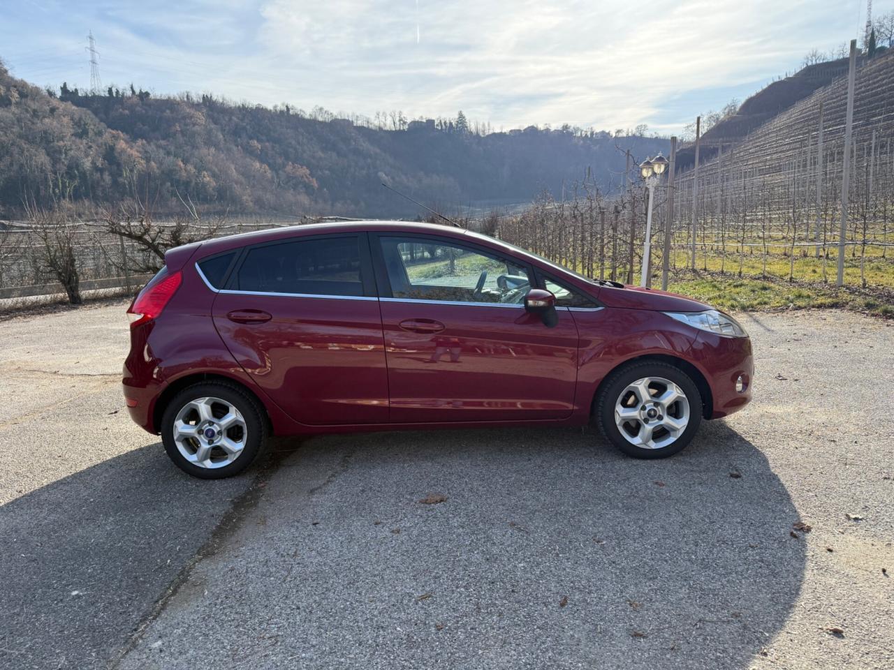 Ford Fiesta 1.4 TDCi 70CV 5 porte Titanium