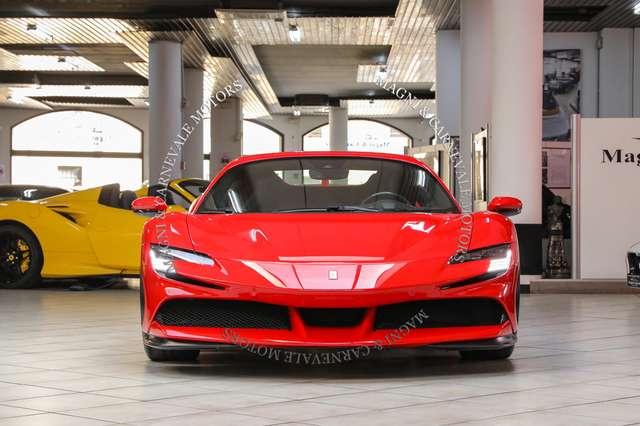 Ferrari SF90 Spider |LIFT SYS|CARBON|LEDS|DAYTONA SEATS|HI-FI|CAMERA