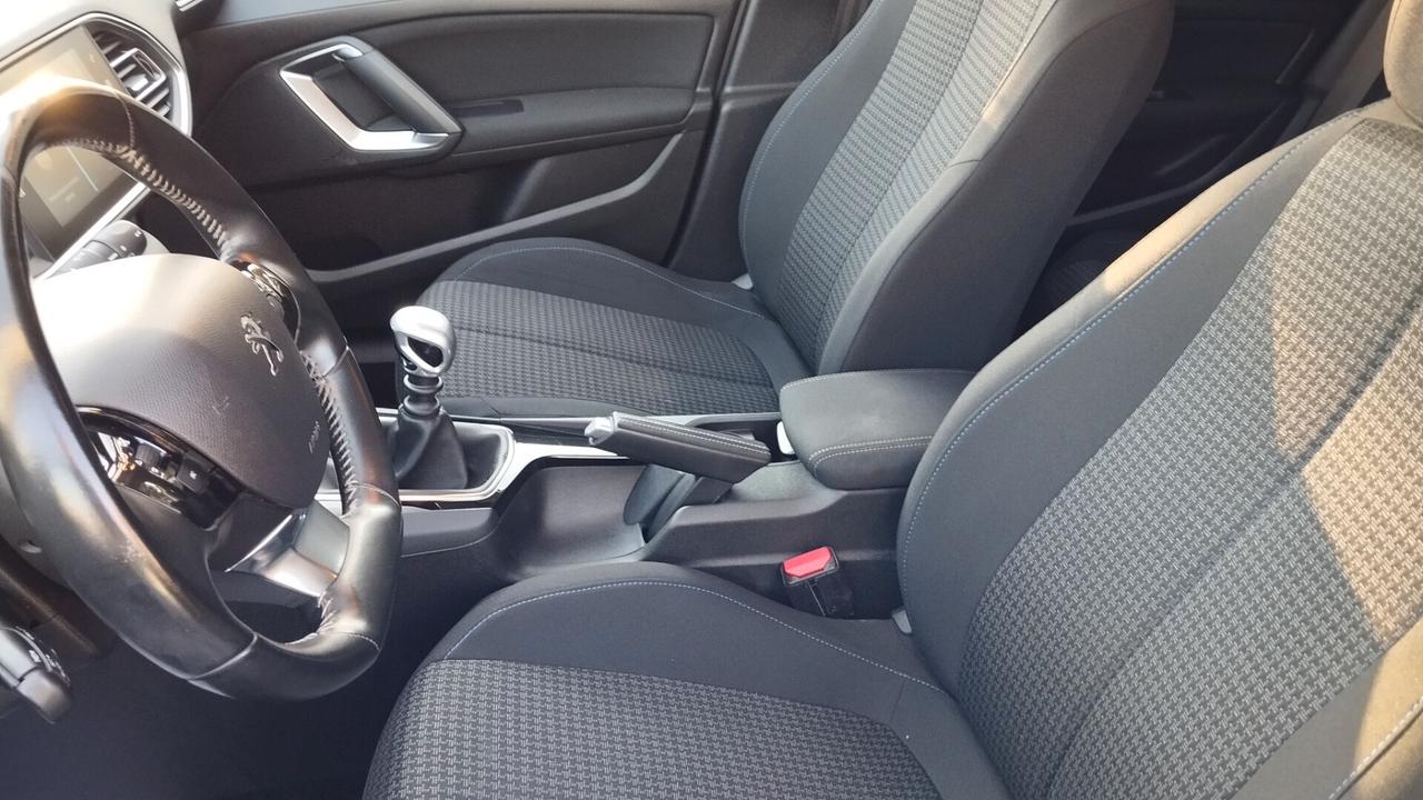 PEUGEOT 308 SW 1.5 TDI- GARANZIA FULL