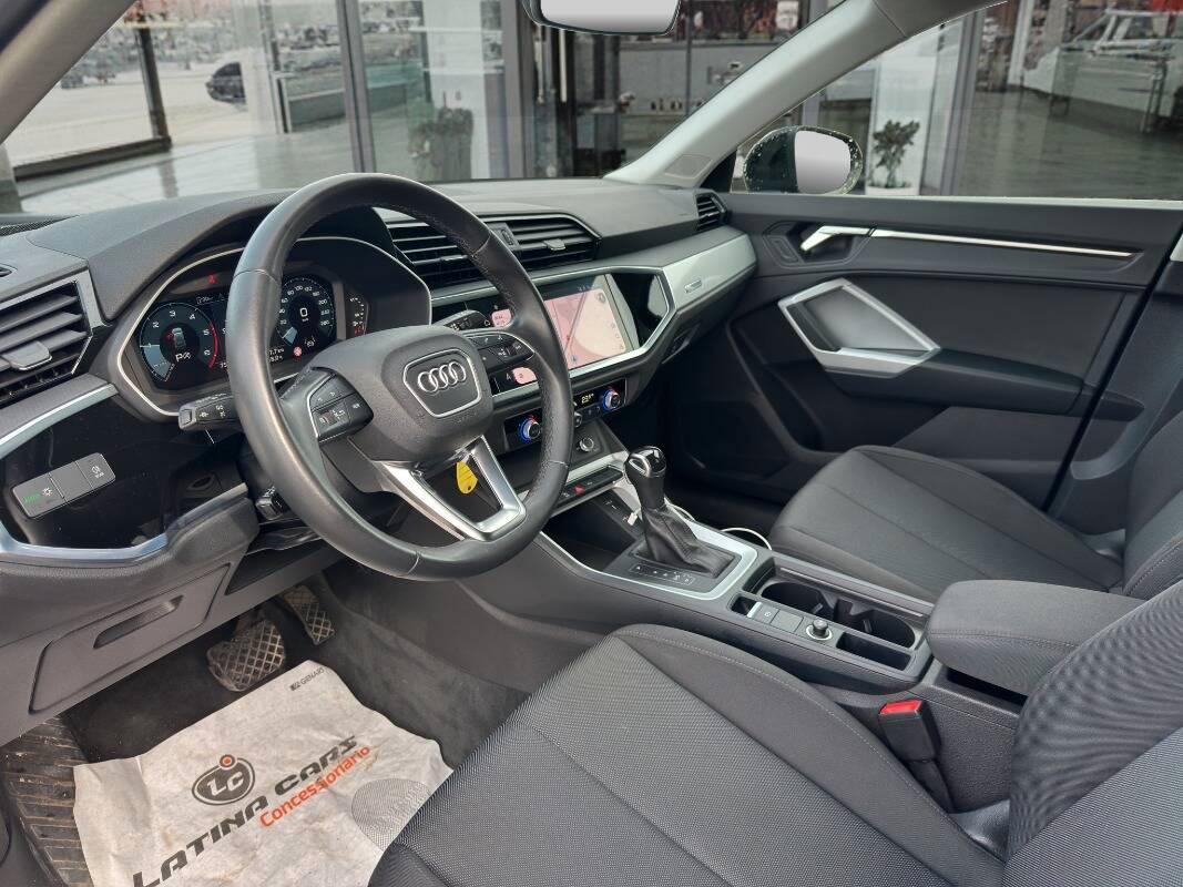 Audi Q3 35 2.0 tdi Business Plus AUTOM E CARPLAY