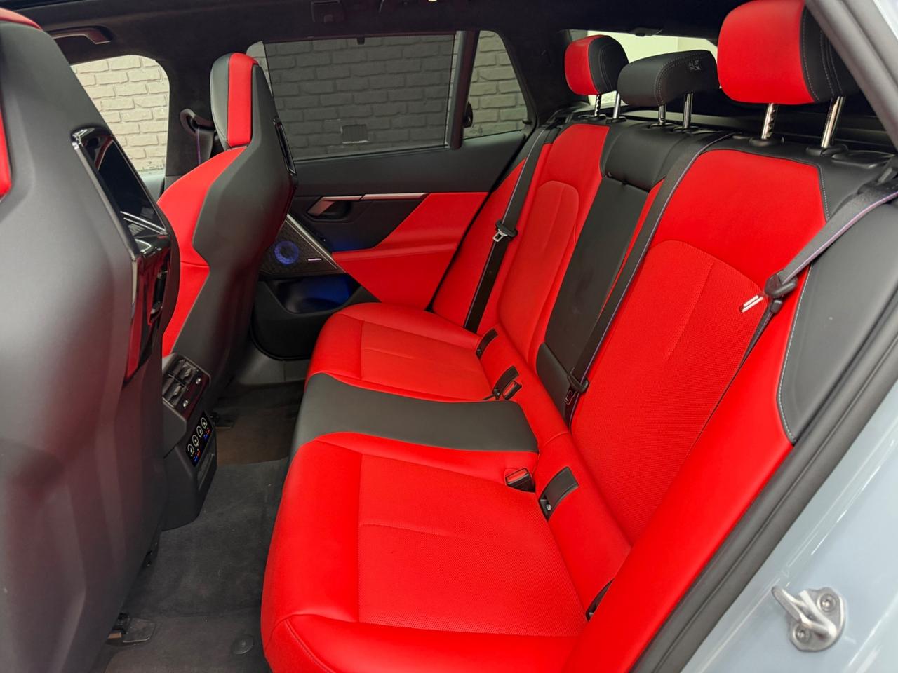 Bmw M5 TOURING 4.4 727CV IPER FULL