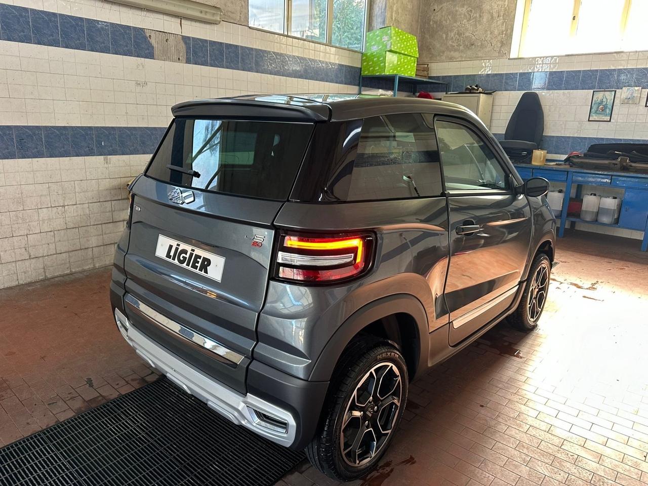 Ligier js 60 dci 2021 15000 km full treck