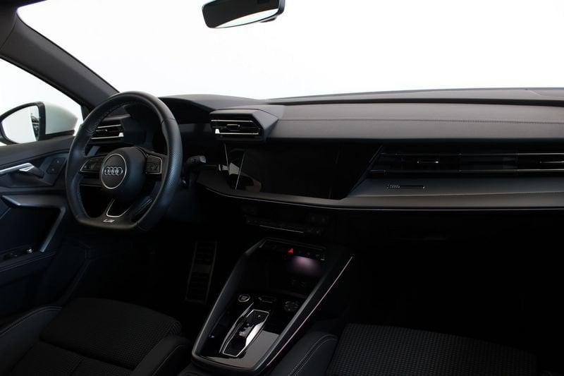Audi A3 35 TDI S tronic S line Edition