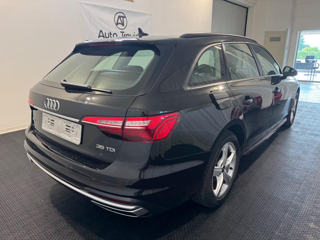 Audi A4 35 TDI/163 CV S tronic Business Advanced