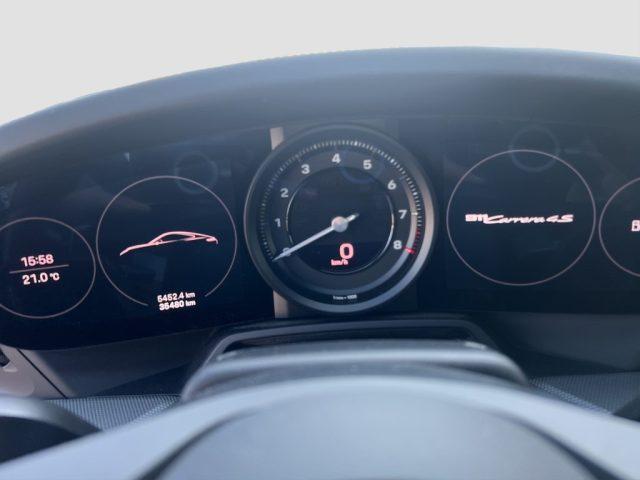 PORSCHE 911 911 Carrera 4S