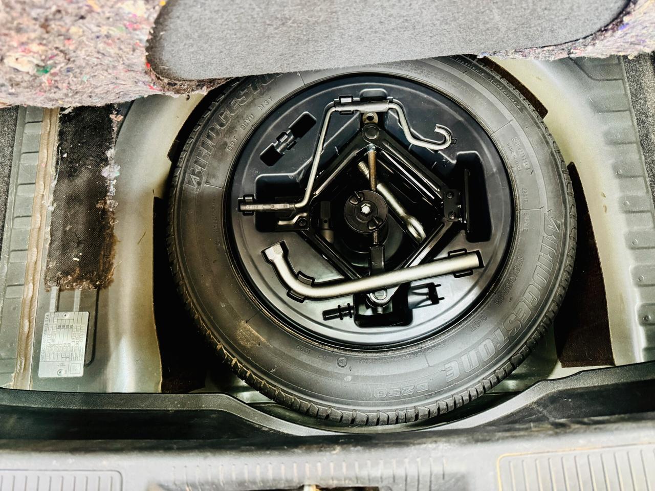 Fiat Punto 1.3 Mjt 95 CV 5 porte Distribuz. Nuova