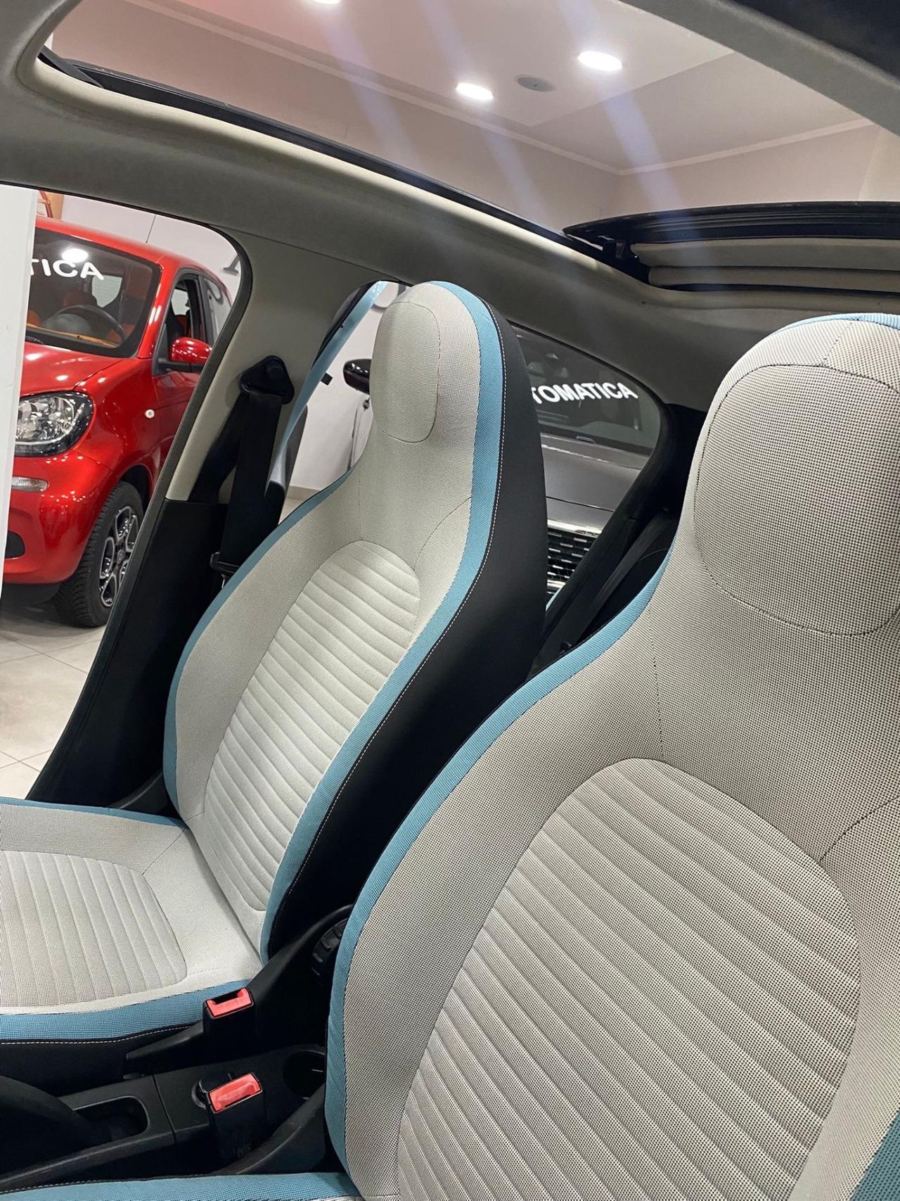 Renault Twingo 1.0 SCe Live